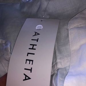 ATHLETA NWT !! Long and Lean Shirt 2.0